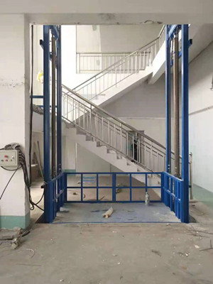 升降機(jī)和電梯的區(qū)別及移動式升降機(jī)特點(diǎn)(圖1) 5255a07ebad3eb75b21d813c3200bb3.jpg